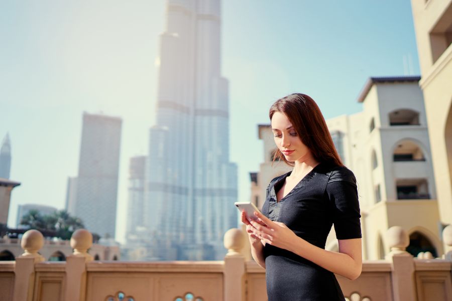 اپراتورهای تلفن همراه در دبی ، خرید سیم کارت و اطلاع از وضعیت اینترنت در امارات