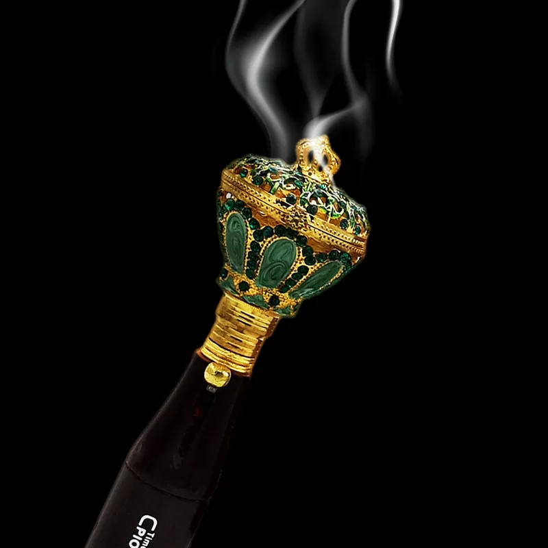 عود چیست و چه استفاده ای در امارات دارد