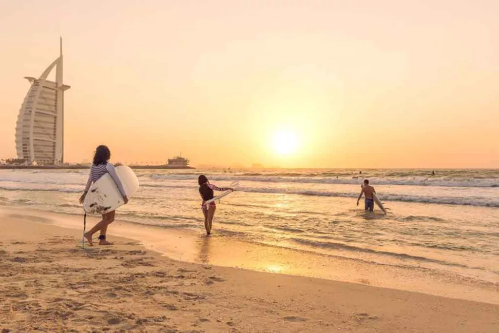 میانگین هوا در امارات چند درجه است