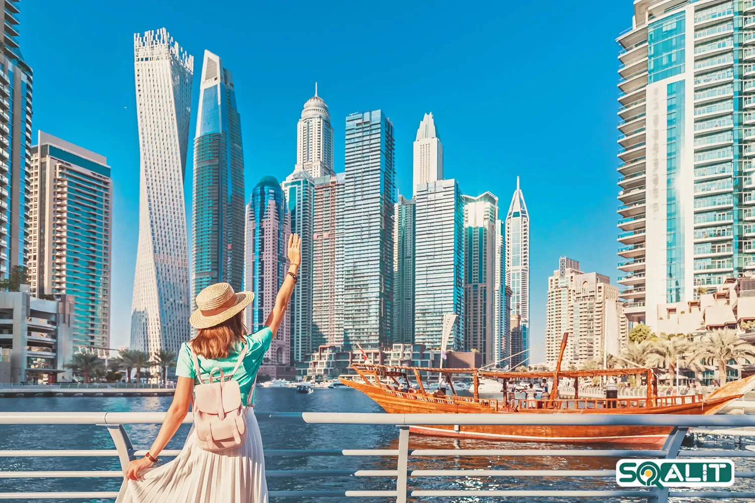 گشت و گذار در دبی با انواع وسایل نقلیه