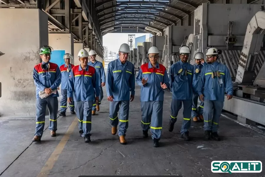 یک کارگر در امارات چقدر می‌تواند وام بگیرد