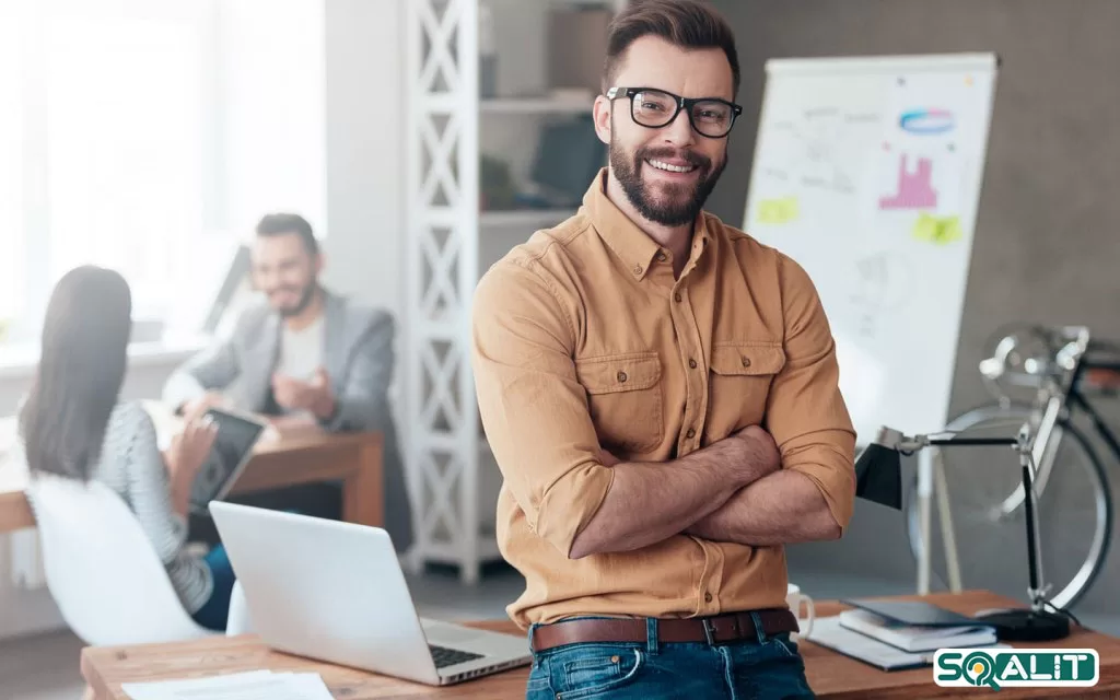 صدور مجوز کار در امارات، برای مردانی که توسط همسرانشان حمایت می‌شوند