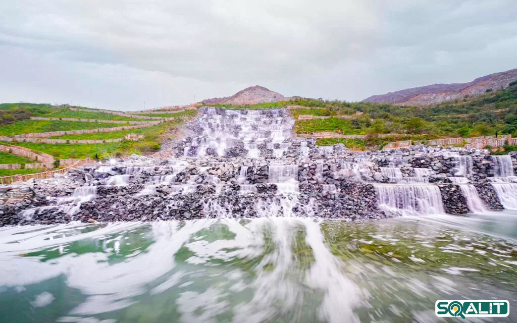 آبشار-باغ-های-معلق-کلبا